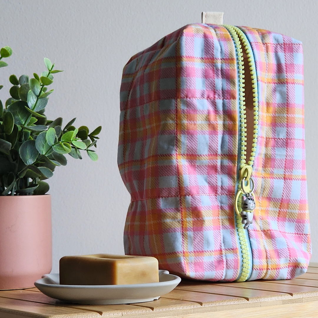 pretty in plaid | skincare caddy bag